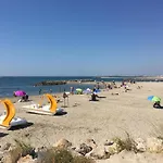 A Avec Terrasse, Parking Et Proche - Fr-1-338-375 * Sète
