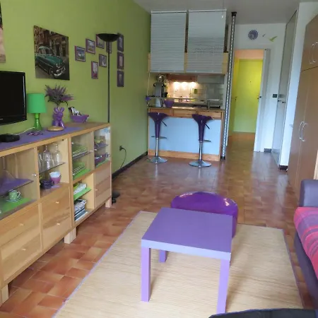 A Avec Terrasse, Parking Et Proche - Fr-1-338-375 Apartment *